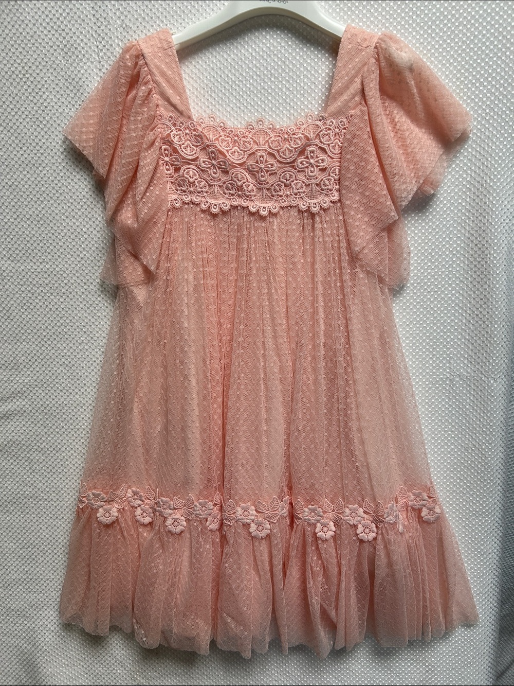 Abel & Lula Lace-Trimmed , fully lined Boho Dress in Soft Peachy Pink. NWT!